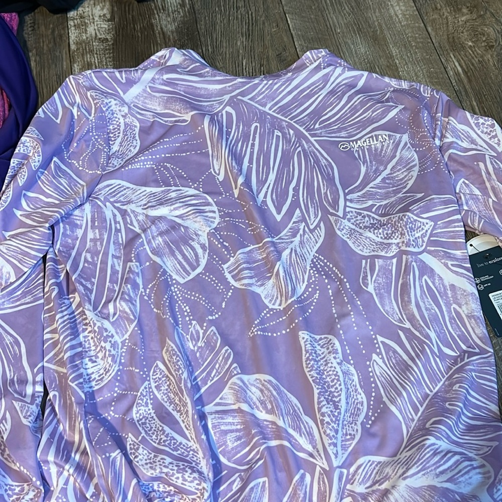 Purple magellan bf fit fish gear long sleeve!💜